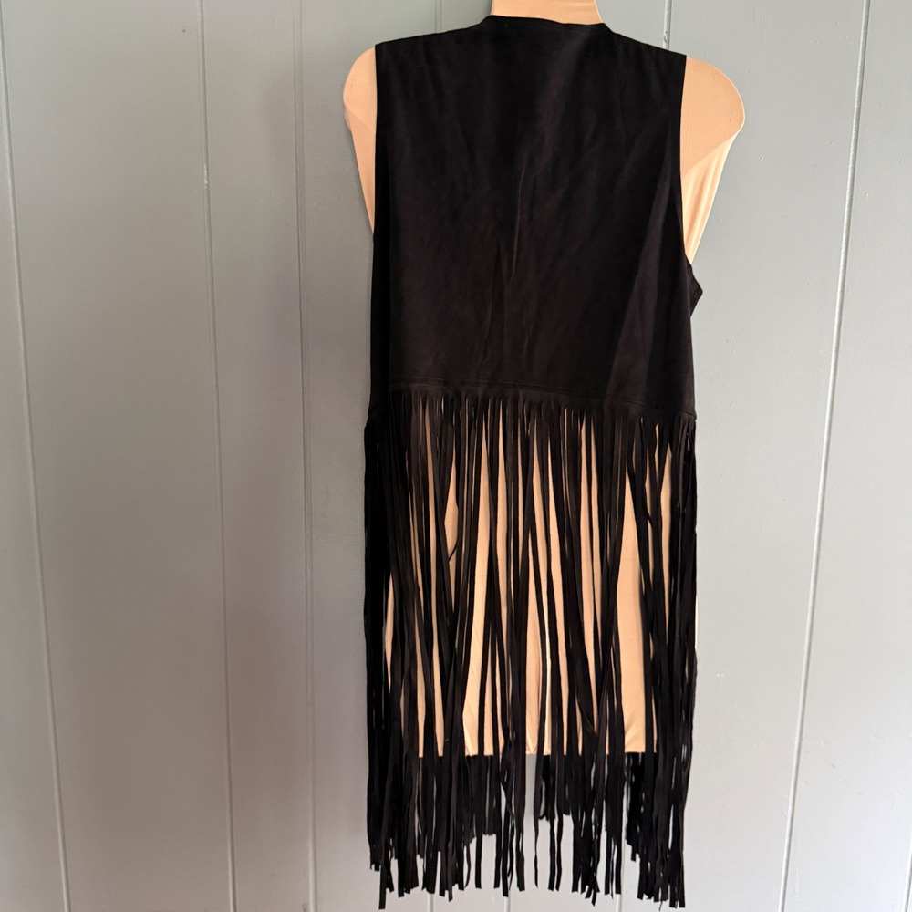 Black Faux Suede Laser Cut‎ Long Fringe Vest S Boho Festival Western Coachella - Picture 4 of 7